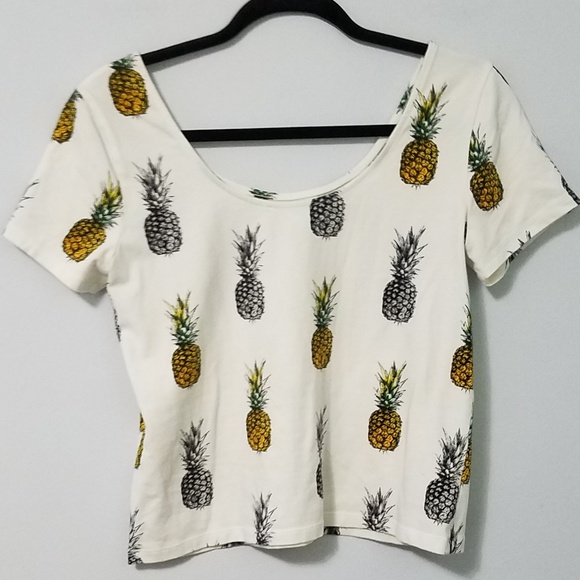 Awesome F21 Plus pineapple print crop top, 0X - Picture 4 of 5